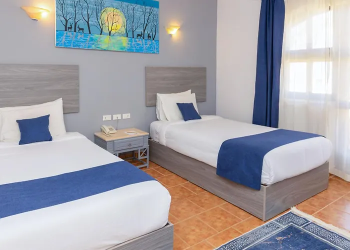 Protels Club & Hotel 4*