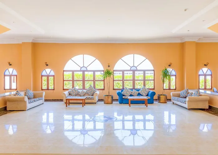 Hotel Protels Club & 4*